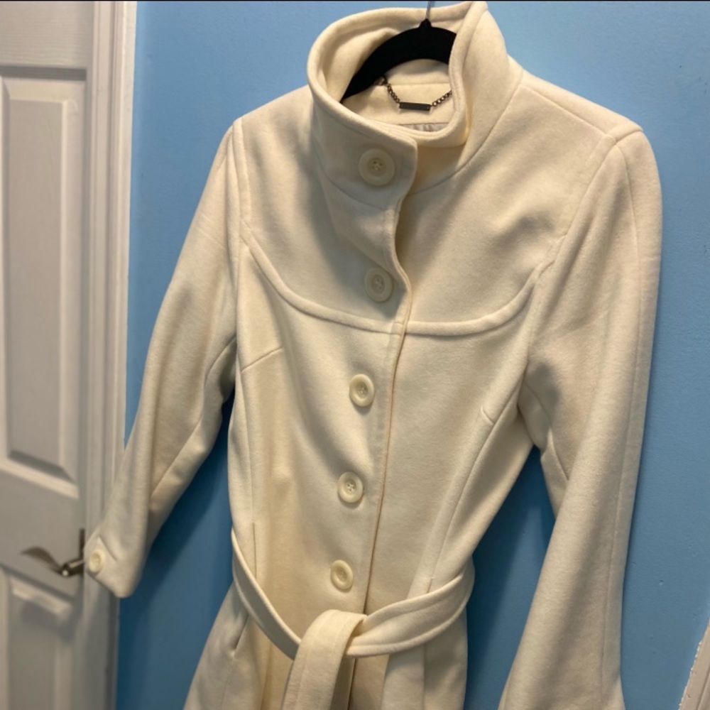 Larry Levine White Wool Coat